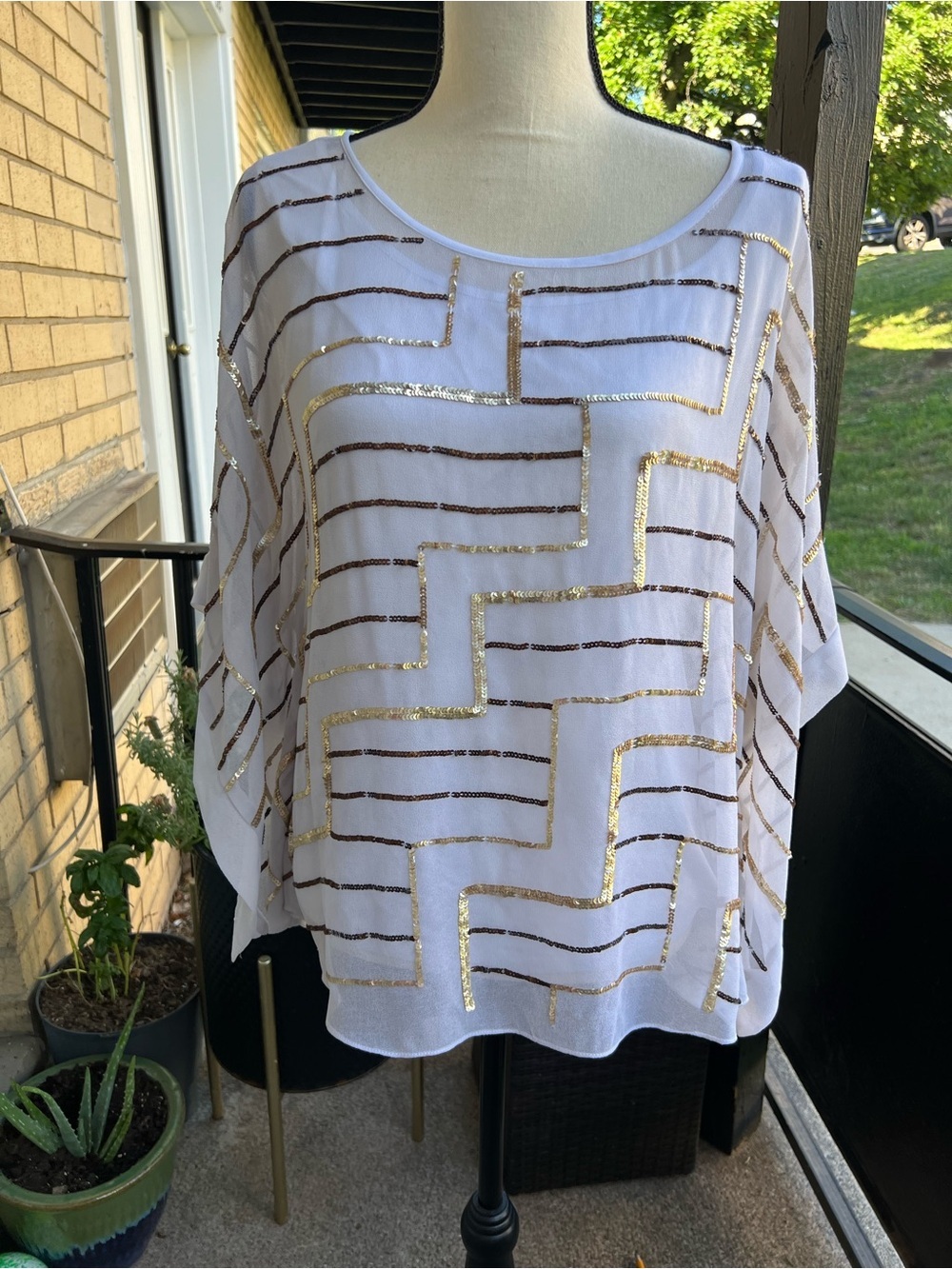 Adrianna Papell White Tunic with Gold and Bronze Sequin Geometric Stripes